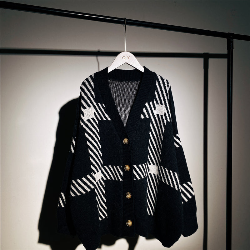 Women's Warm Retro Plaid Sweater Cardigan