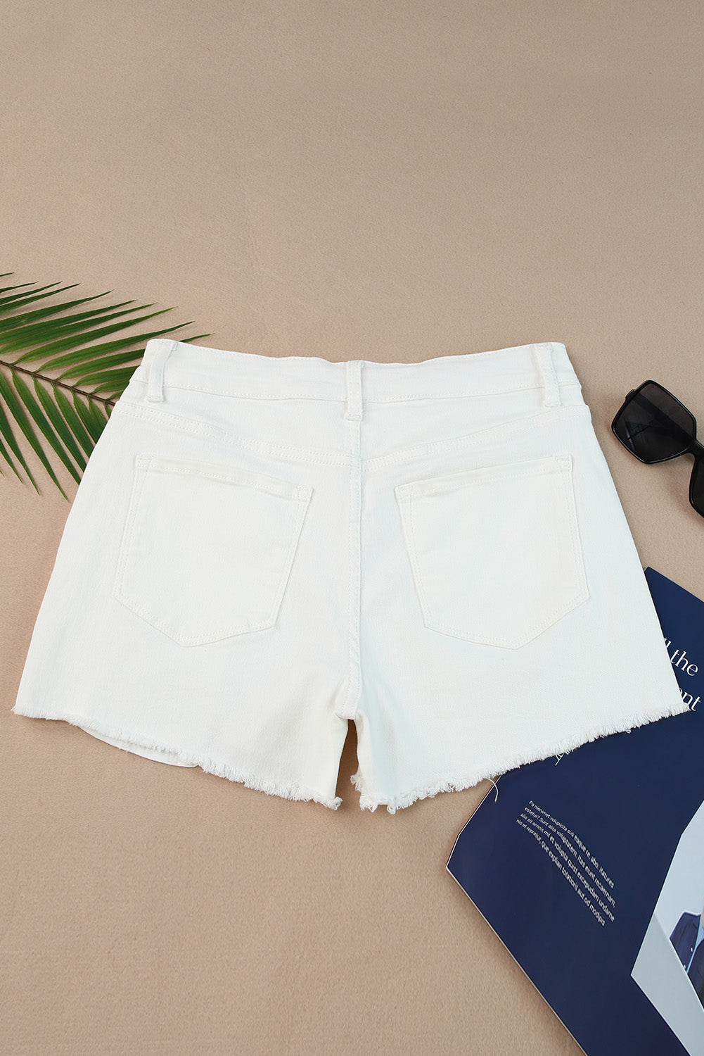 Women's Frayed Hem Distressed Denim Shorts with Pockets