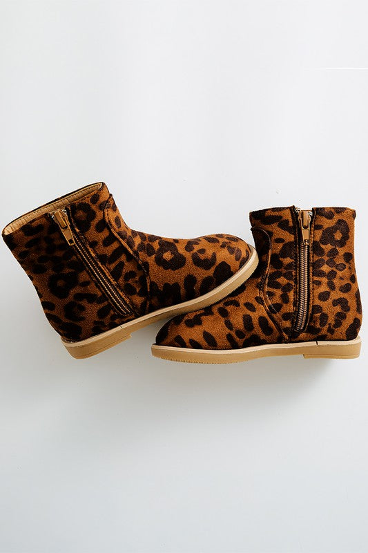 Girl's Leopard Zip Boots Kids to Tween