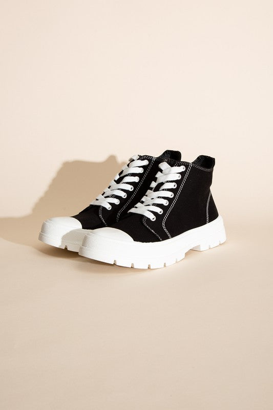 Women's CRAYON-G LACE UP SNEAKERS
