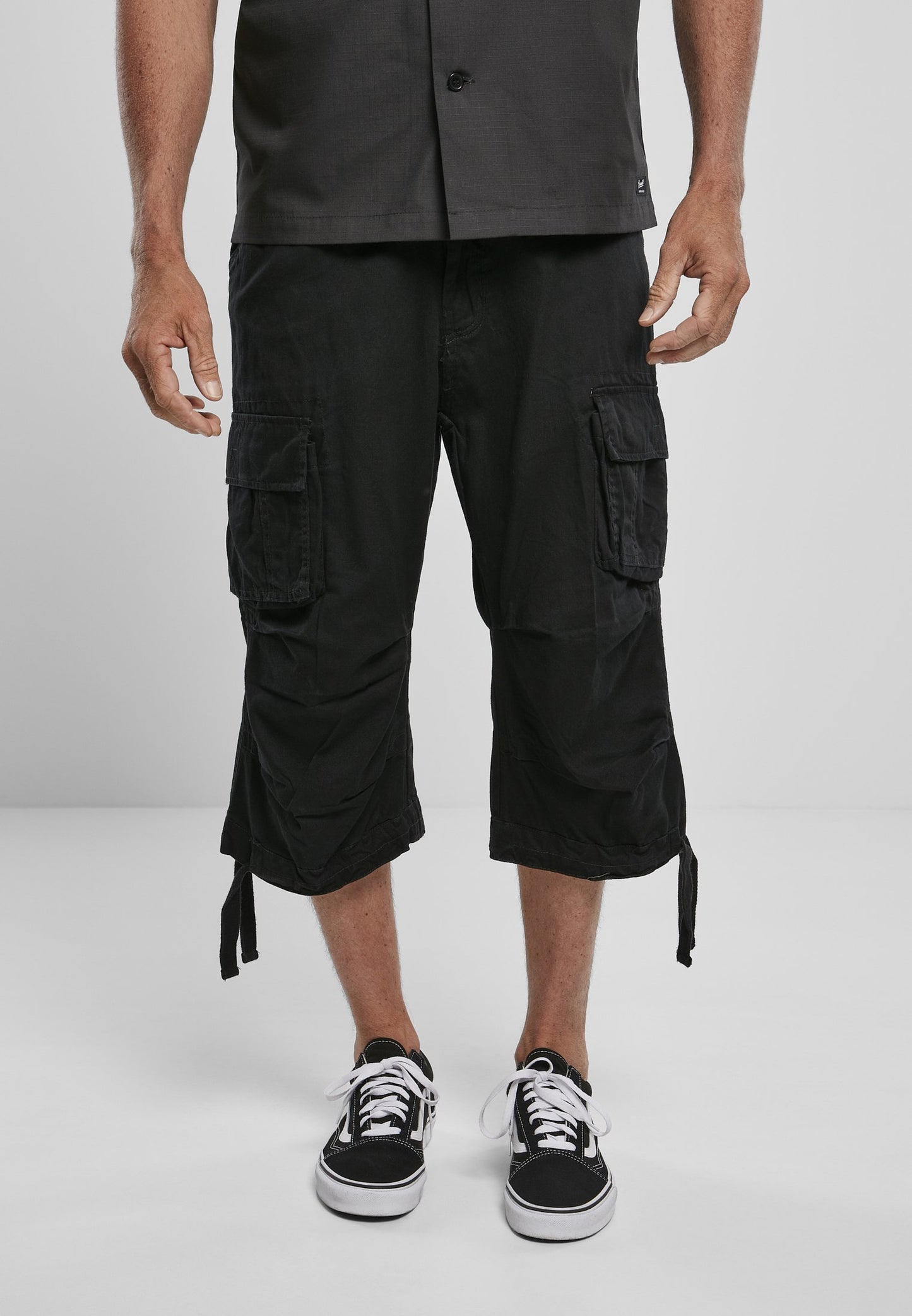 Urban Legend Cargo 3/4 Shorts