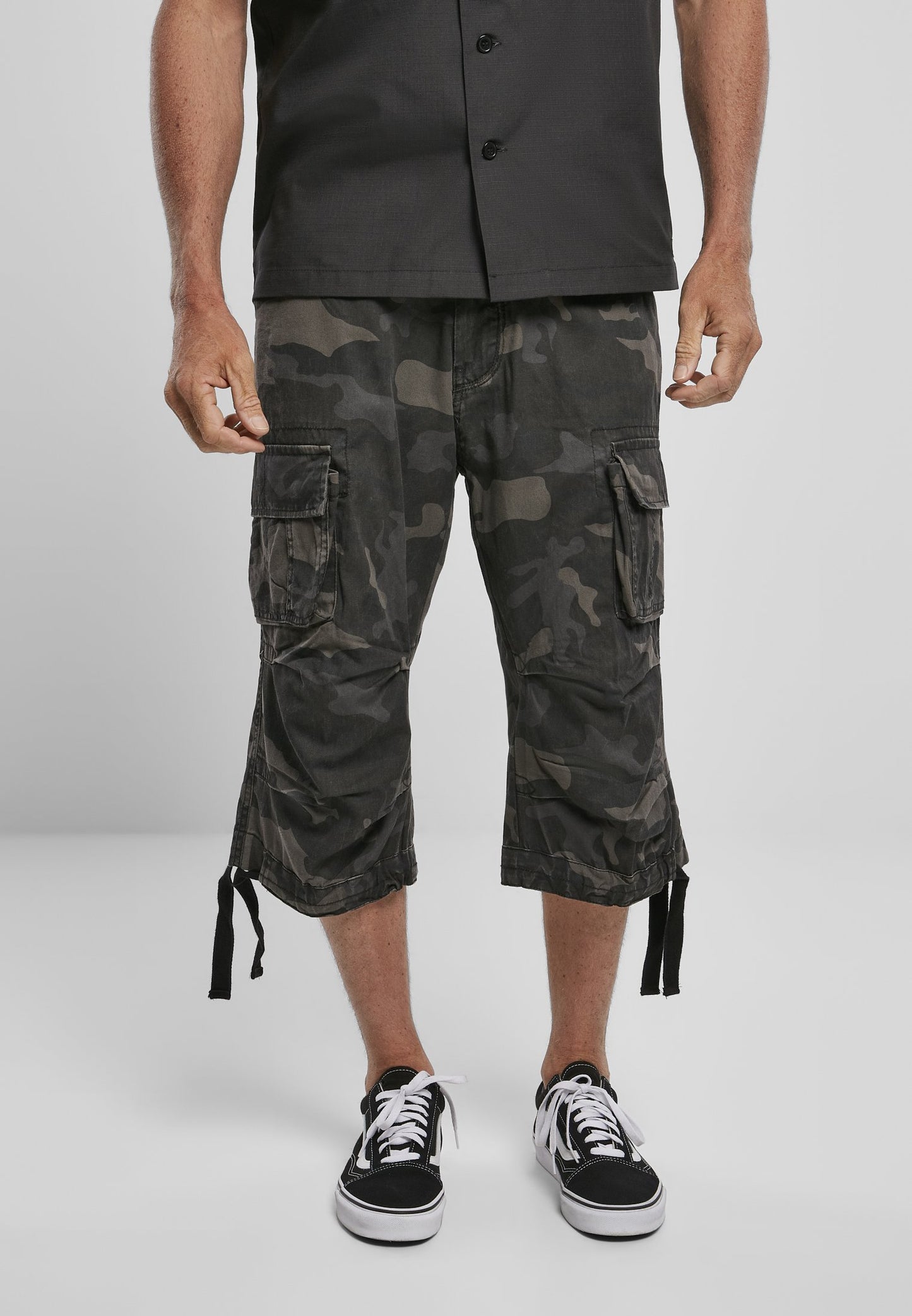 Urban Legend Cargo 3/4 Shorts