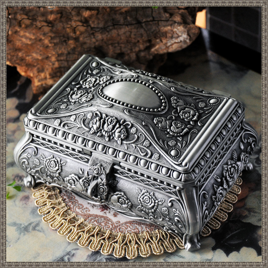 Vintage Style Jewelry Box