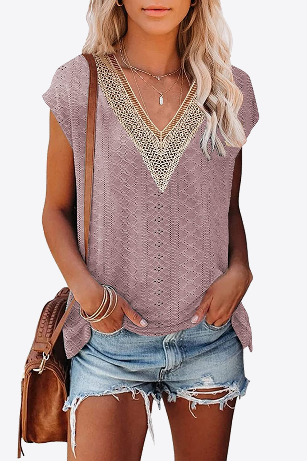 Women's Eyelet Contrast V-Neck Tee