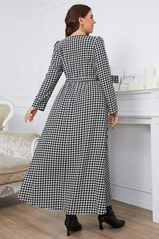 Women's Melo Plaid Plus Tie Belt Maxi Dress