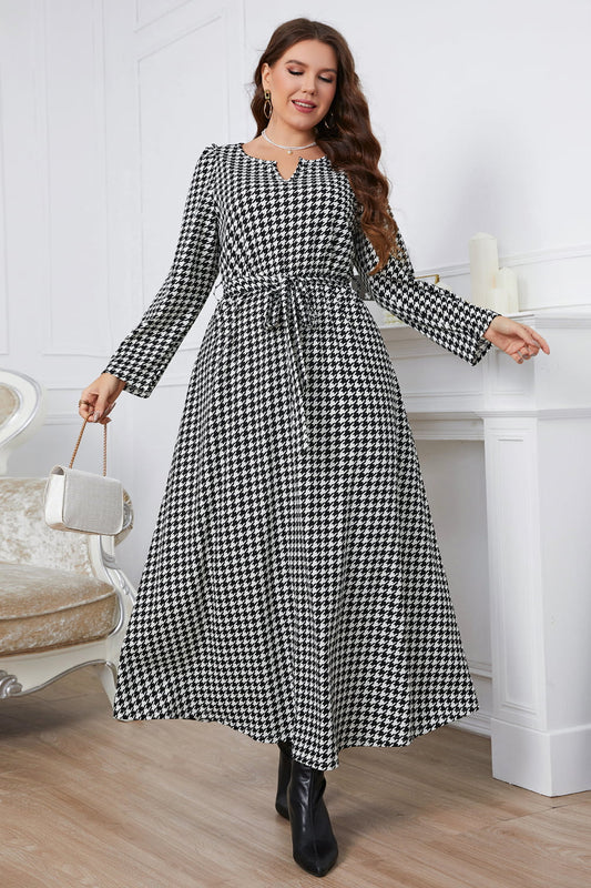 Women's Melo Plaid Plus Tie Belt Maxi Dress