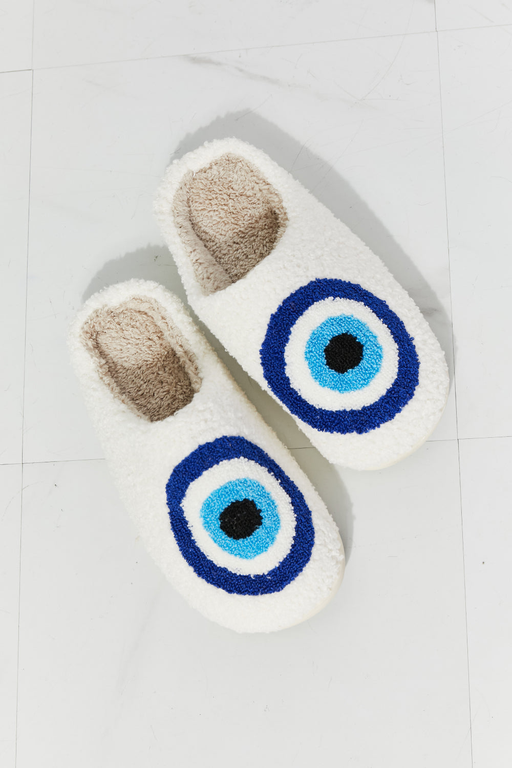 Women's MM Shoes Eye Plush Slipper