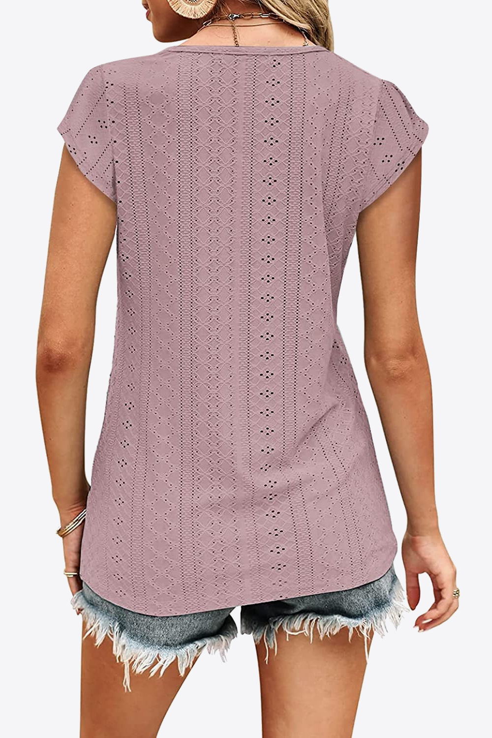 Women's Eyelet Contrast V-Neck Tee