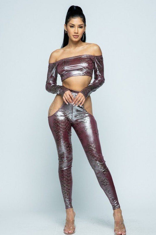 Women's Snake Foil Print Off Shoulder Long Sleeve Top With Waist Band Under Side Cut Open Pants Set