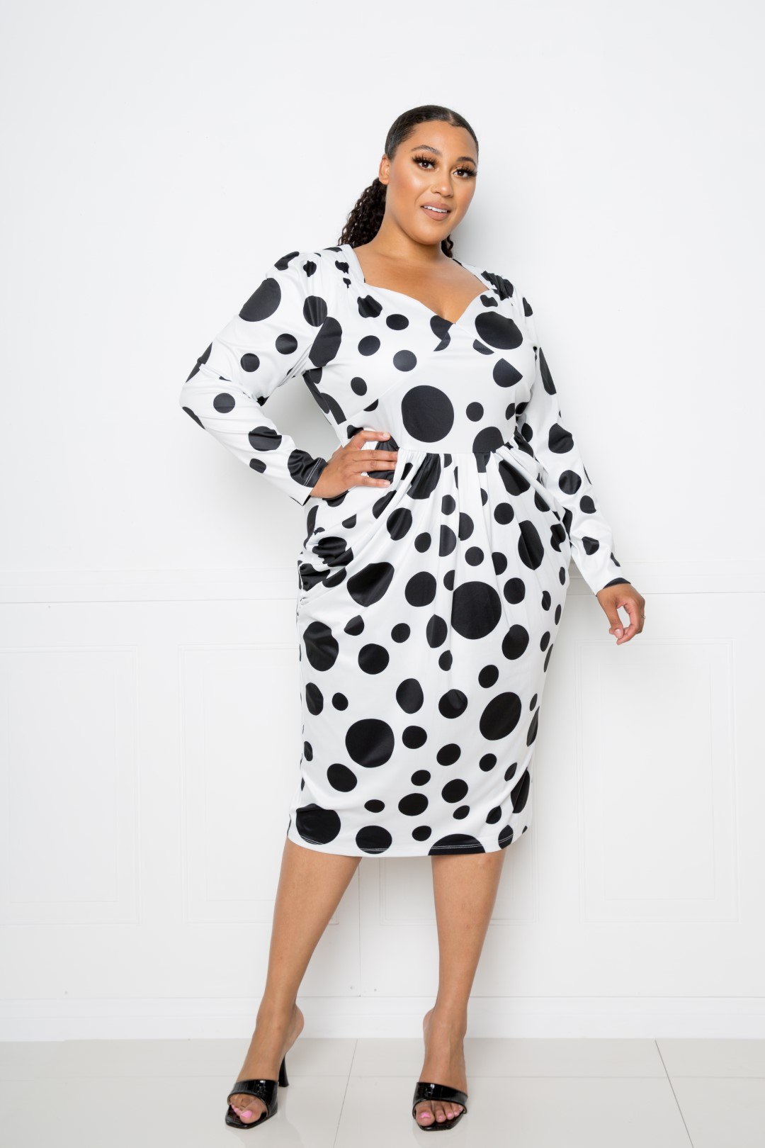 Women's Plus Polka Dot Drop Waist Ruched Midi Dress (3X Only)