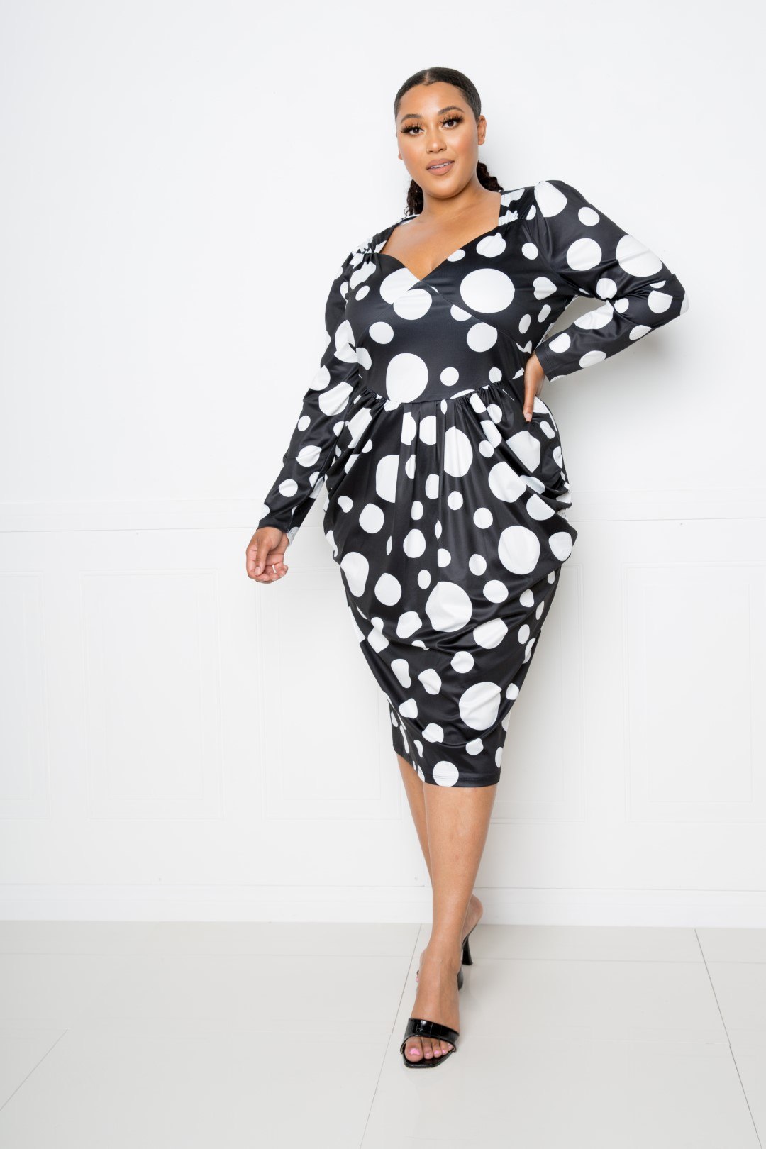 Women's Polka Dot Drop Waist Ruched Midi Dress (3X Only)