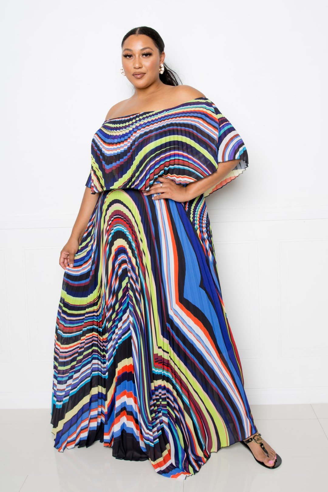 Women's Geo Printed Off Shoulder Plus Pleated Maxi Dress (2X & 3X Only)