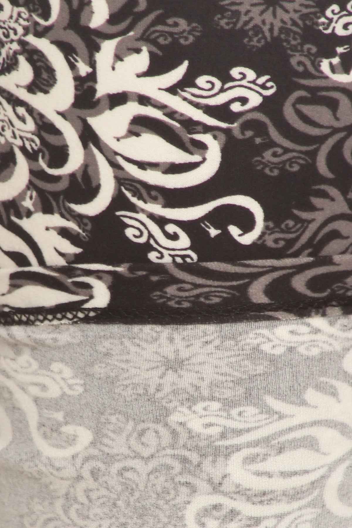 Women's Plus Size Abstract Print, Full Length Leggings In A Slim Fitting Style With A Banded High Waist
