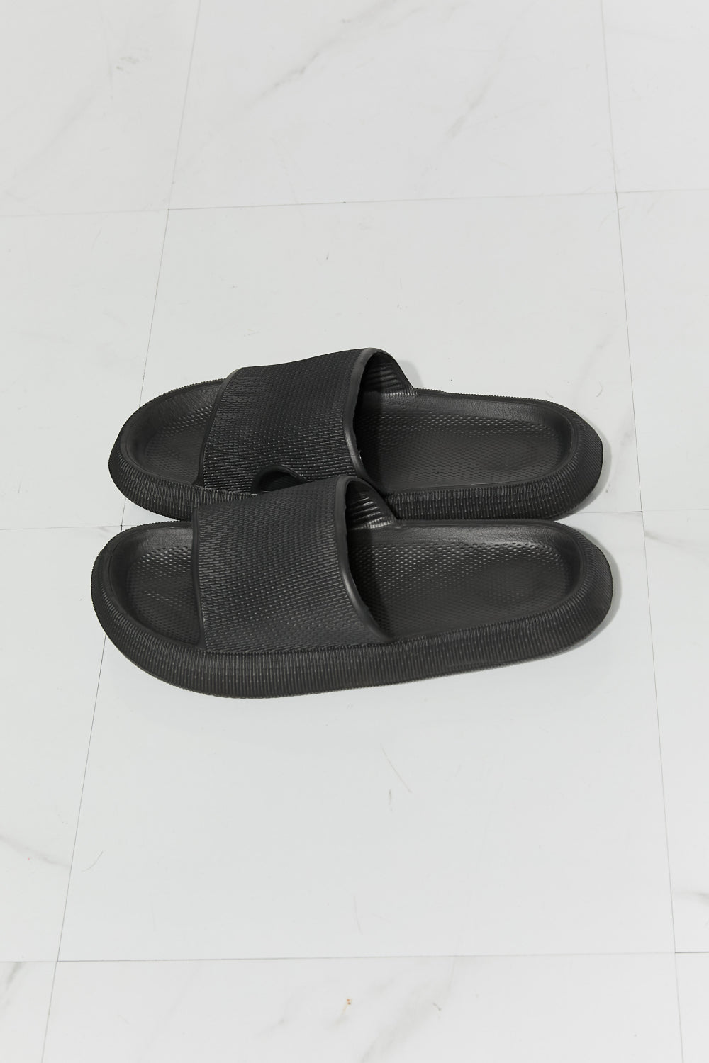 Women's MM Shoes Arms Around Me Open Toe Slide in Black