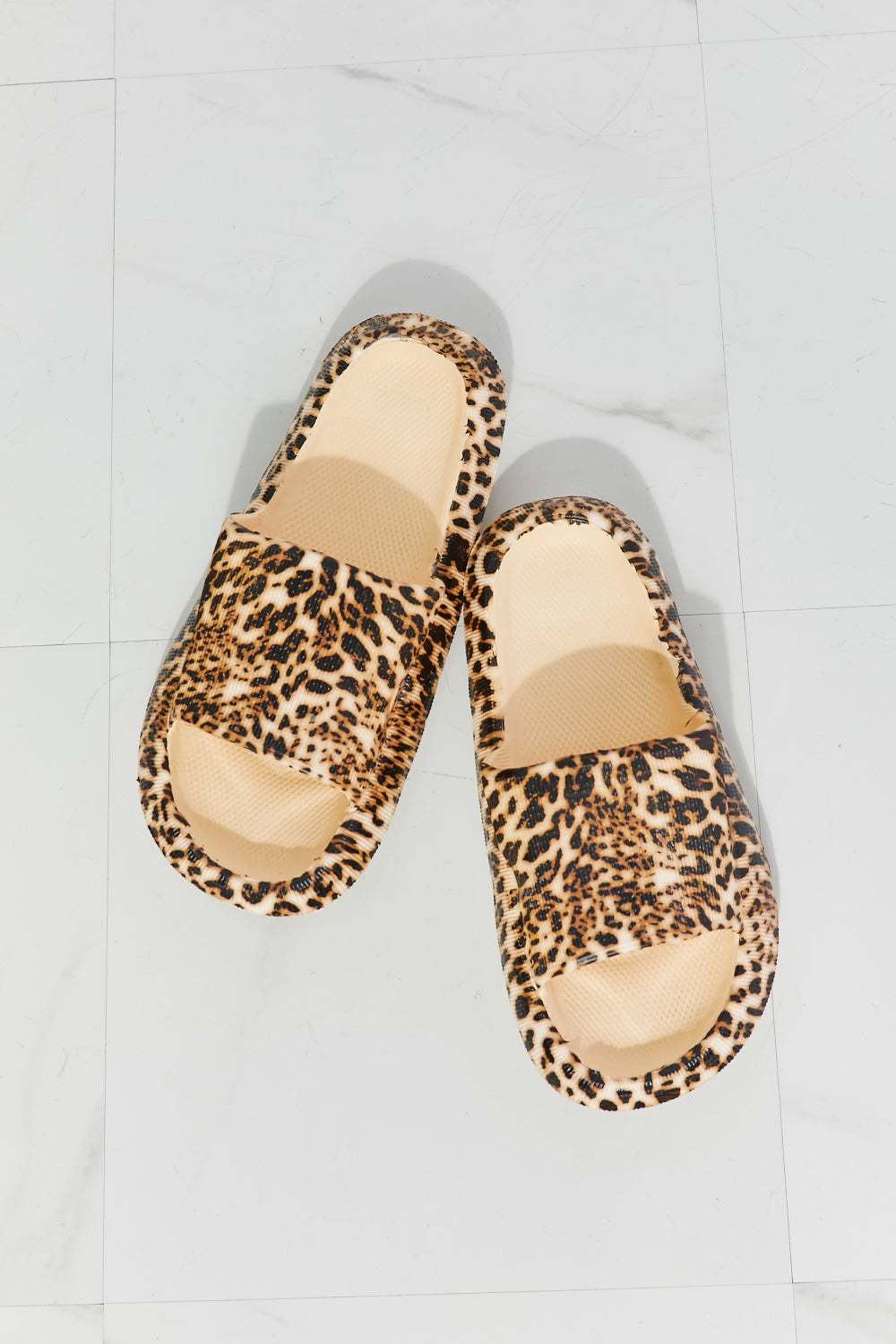 Women's MM Shoes Arms Around Me Open Toe Slide in Leopard